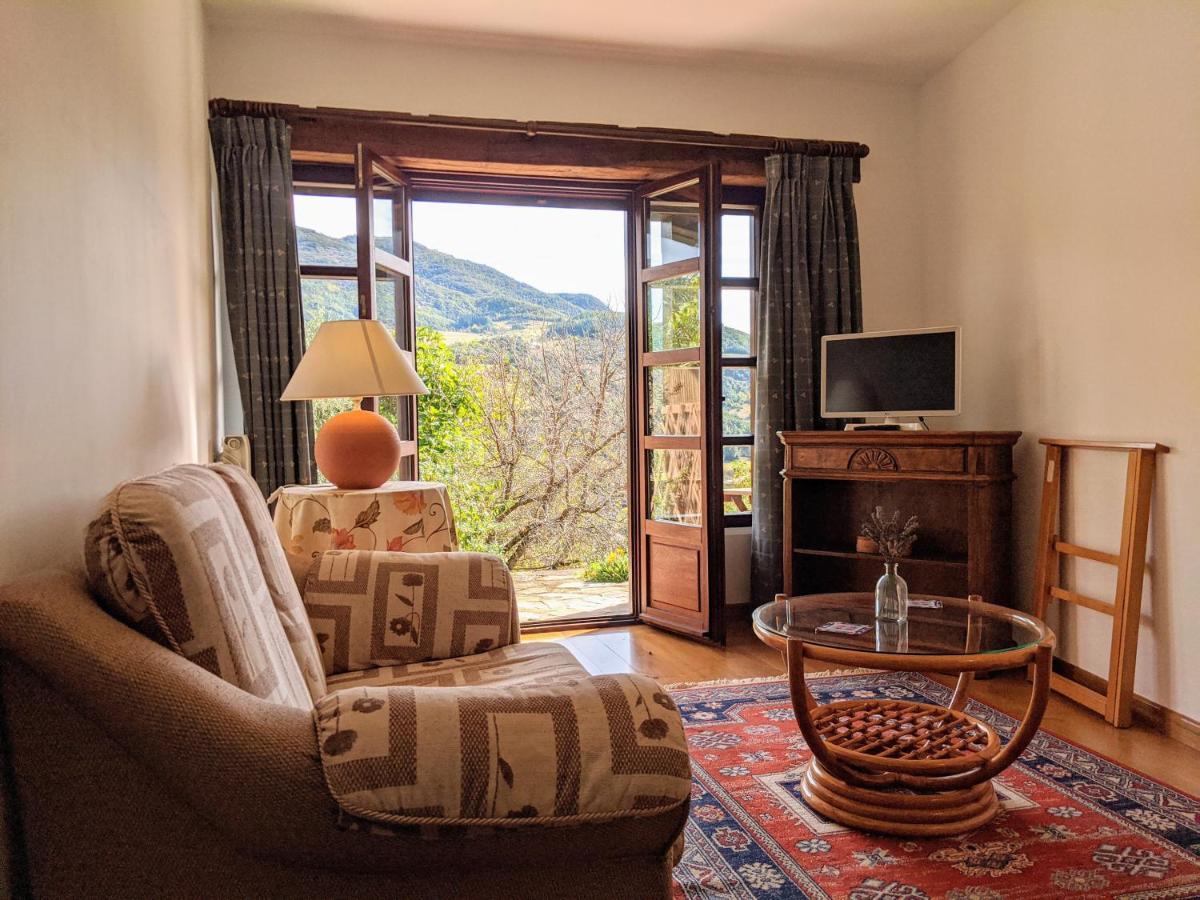 Olmares Terrace - Picos De Europa Apartment Lomeña